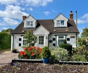 Photo 21- click for photo gallery